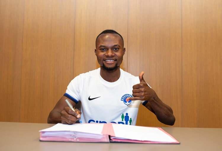 <p>GİLBERT KOOMSON<br />
<br />
Eski Takımı: Brann<br />
Yeni Takımı: Kasımpaşa</p>
