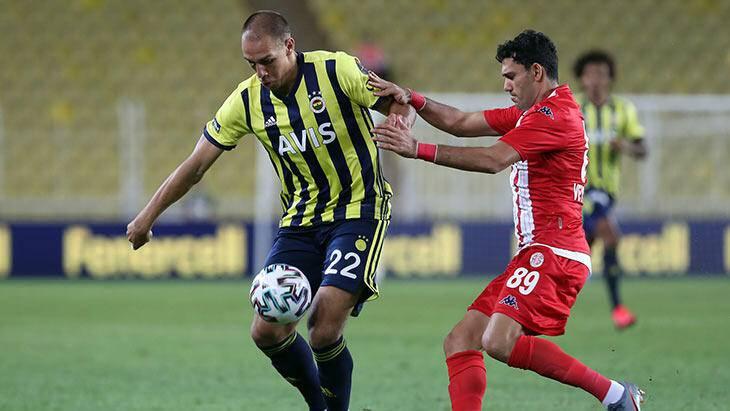 <p>MİCHAEL FREY<br />
<br />
Eski Takımı: Fenerbahçe<br />
Yeni Takımı: Beveren</p>
