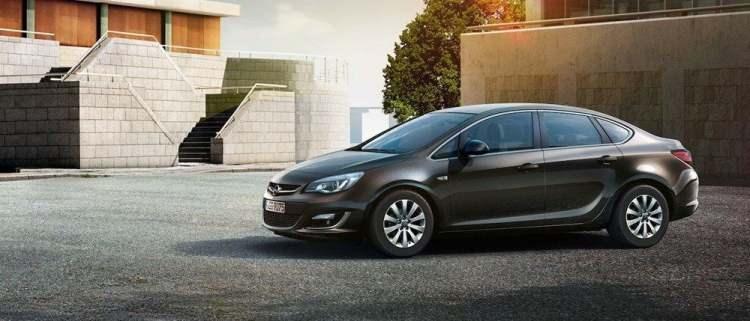 <p>OPEL - 23129 adet satıldı</p>

<p>En çok satan modeli Astra Sedan: 6157 adet</p>

