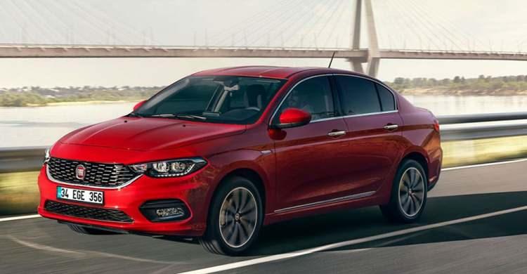 <p>EN ÇOK SATAN MODELLER</p>
<p>Model dökümlerine göre incelendiğinde ise en çok satan 5 otomobil modeli şunlar: <br />
<br />
1 - FIAT EGEA SEDAN- 50.116 adet </p>
<p>2 - RENAULT CLİO HB - 32.645 adet</p>
<p>3 - RENAULT MEGANE SEDAN - 24.562 adet</p>
<p>4 - TOYOTA COROLLA - 19.272 adet</p>
<p>5 - VOLKSWAGEN PASSAT - 16.111 adet</p>