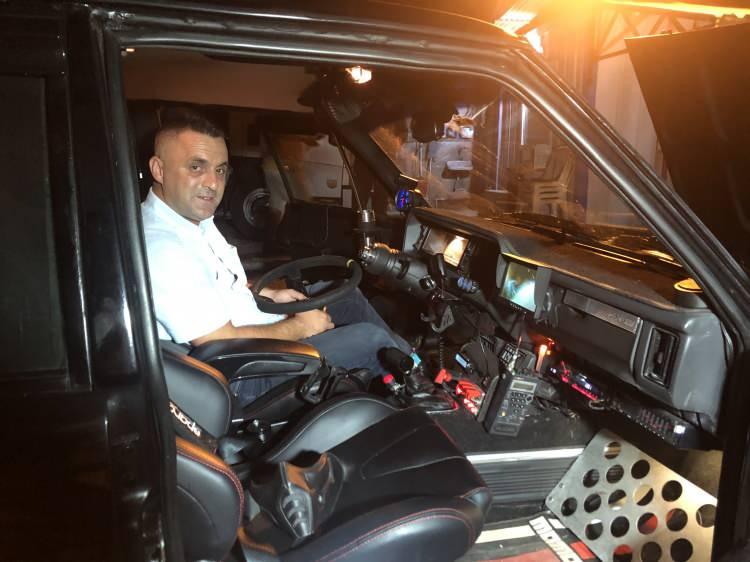 <p>Zonguldak Alaplı'da yaşayan klasik otomobil tutkunu bir kişi 12 bin liraya aldığı 1980 model 131-Şahin marka otomobile 110 bin lira harcayarak modifiye etti.</p>

<p> </p>

