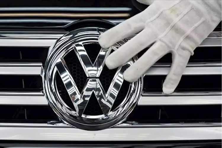 <p>1- Volkswagen</p>
