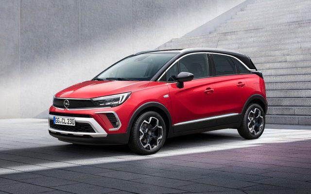 <p>'Opel Vizor' adı verilen bu tasarımın, 2020 yılından başlayarak tüm yeni Opel modellerinde kullanılacağı da verilen bilgiler arasında.</p>