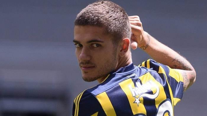 <p>Roman Neustadter</p>

