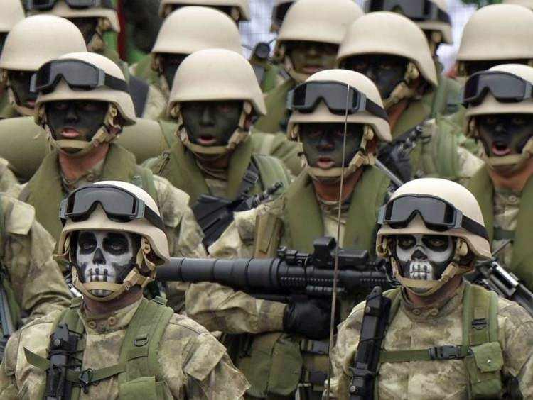 <p>Peru Ordusu Özel Kuvvetleri</p>
