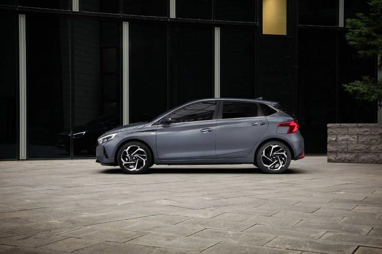 <p><span style="color:#FF8C00"><strong>YENİ HYUNDAİ İ20</strong></span></p>

<p>Ağustos ayı sonunda üretimine başlanan Yeni i20, gerçekleştirilen lansmanla Türkiye’de satışa sunuldu.</p>
