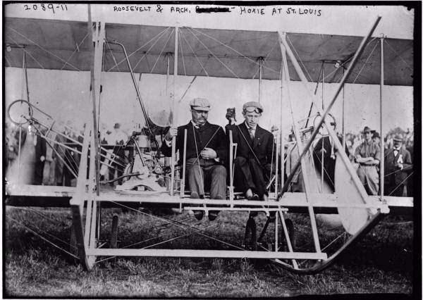 <p>Eski Başkan Theodore Roosevelt 1910 yılında uçan ilk cumhurbaşkanı oldu.</p>