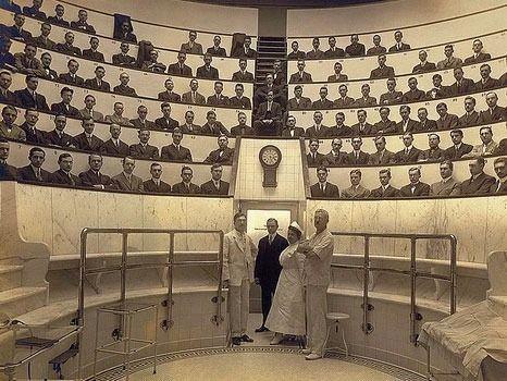 <p>Tıp Fakültesinde Ders İşleniyor, Yıl 1910</p>
