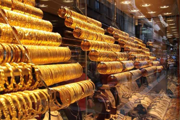 Altında &ccedil;&ouml;z&uuml;lme başladı! D&ouml;viz kurundaki baskıyı d&uuml;ş&uuml;recek...