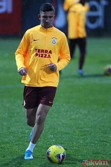 <p>E<strong>MİN BAYRAM</strong></p>