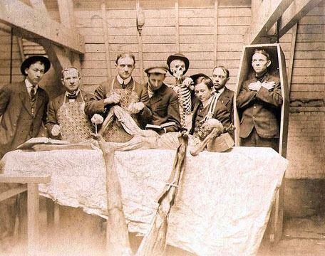 <p>Tıp Fakültesi Öğrencileri Kaliforniya Yıl 1890</p>
