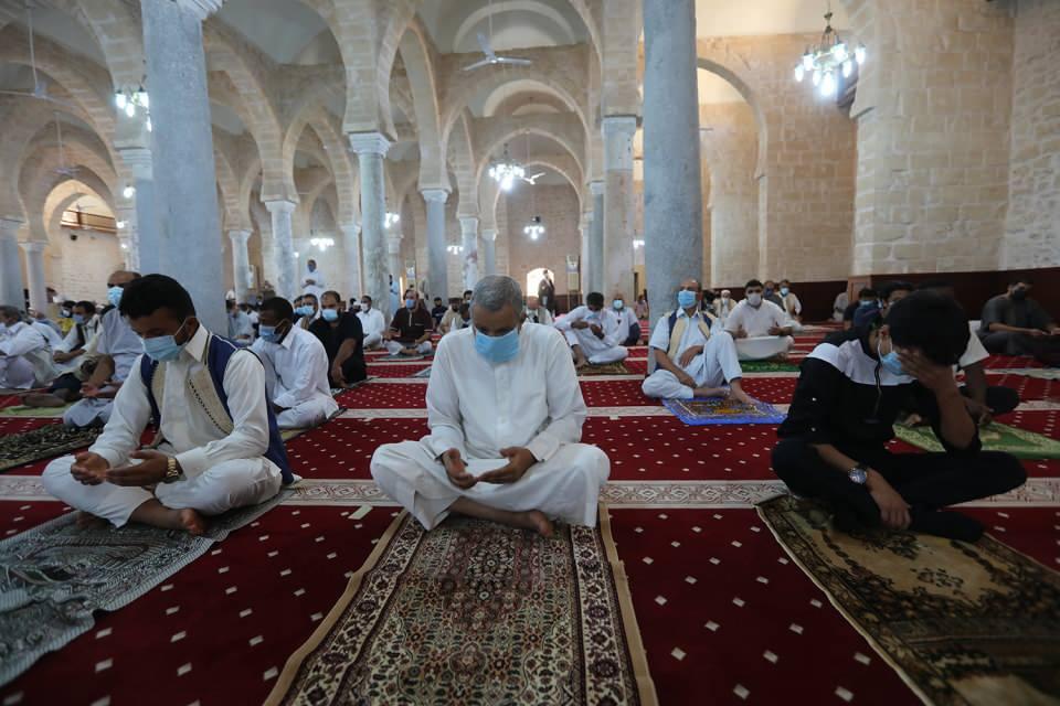 <p>Osmanlı dönemine ait Murat Ağa Camisi ve Turgut Reis Camisi gibi eserler Trablus’ta ayakta kalan tarihi camilerin başında geliyor.<br />
 </p>
