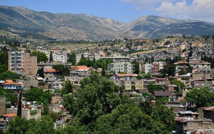 <p><strong>Kahramanmaraş&nbsp;</strong>-&nbsp;108.197&nbsp; kişi</p>
