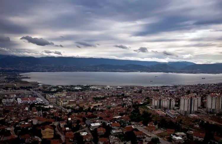 <p><strong>Kocaeli&nbsp;</strong>-&nbsp;59.145&nbsp; kişi</p>
