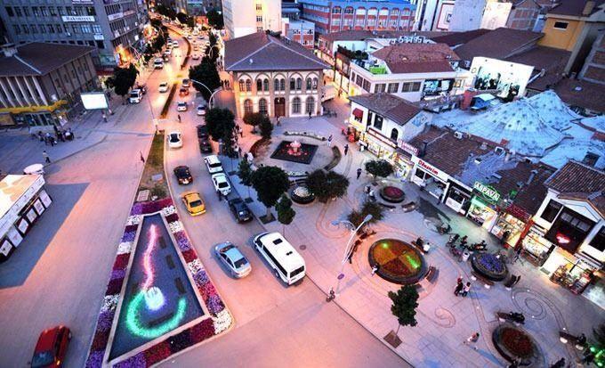 <p><strong>&Ccedil;orum&nbsp;</strong>-&nbsp;178.895&nbsp; kişi&nbsp;</p>
