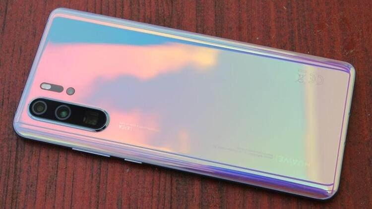 <p>Huawei P30 Pro – Huawei P30 – Huawei Nova 7 – Huawei Nova 7 Pro</p>

<p>Android 11 güncellemesini alacak</p>
