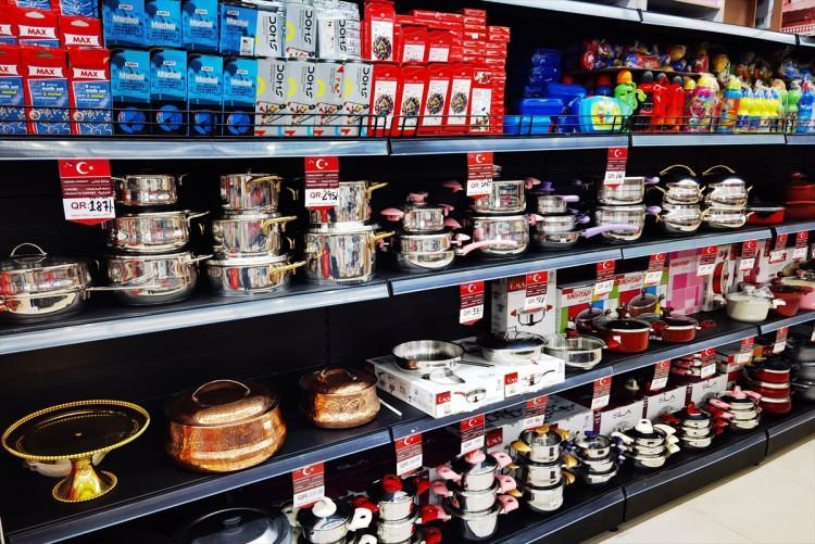 Katar'da market zincirlerinden Türk ürünlerine destek