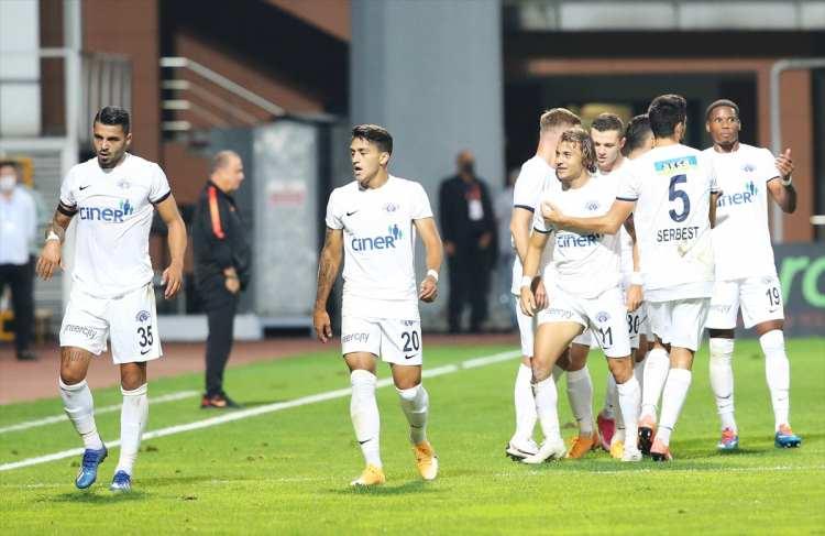 <p>Kasımpaşa - 1 milyon 427 bin 988</p>
