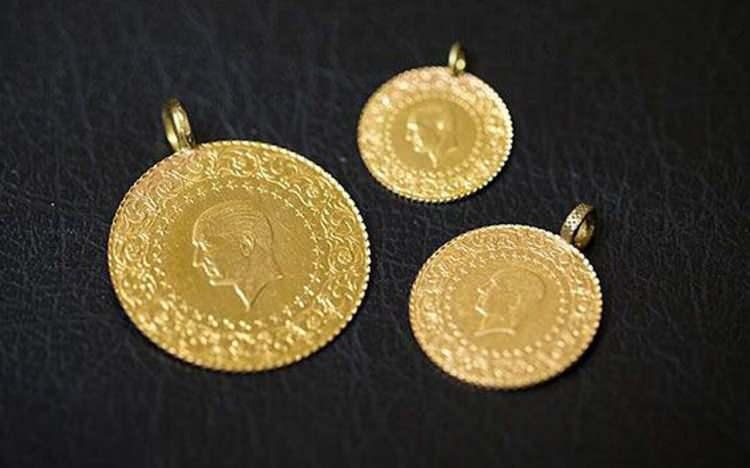 Dolar 8 TL'yi aştı, Gram altında yükseliş sürüyor