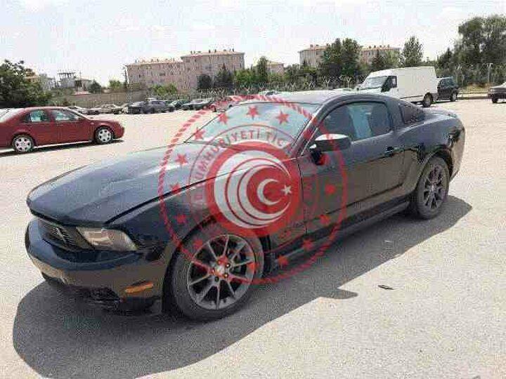 <p>2010 model Ford Mustang / 234 bin km / İhale bitiş tarihi: 26 Ekim 2020 / İhale fiyatı 600 bin TL.</p>