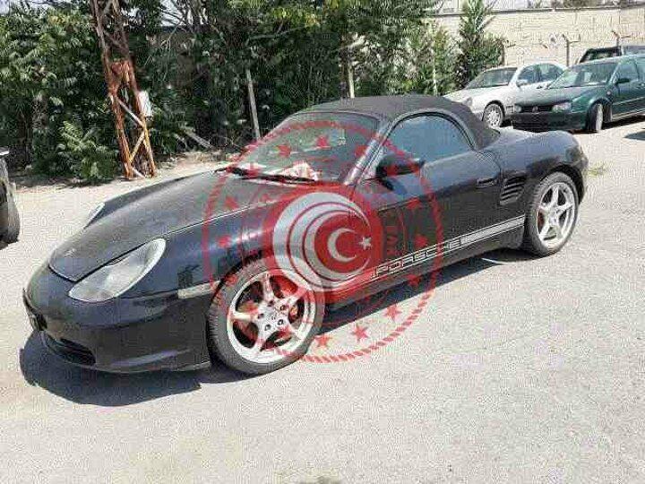<p>2002 model Porsche Boxster / 145 bin km / İhale bitiş tarihi: 26 Ekim 2020 / İhale fiyatı 185 bin TL.</p>