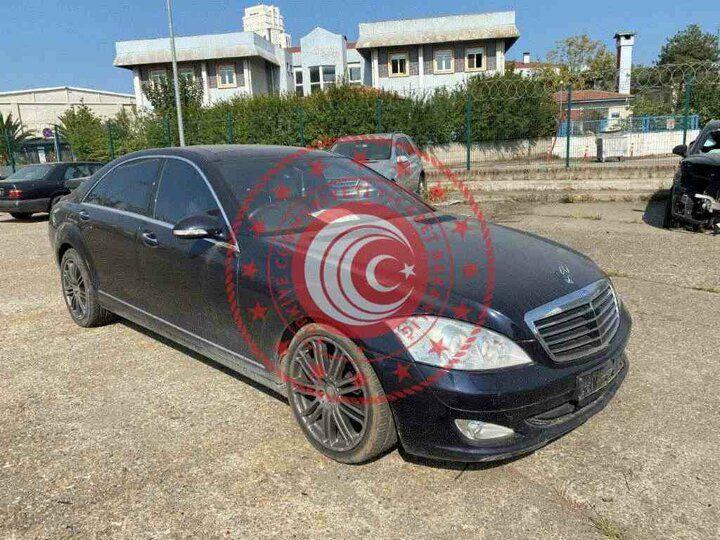 <p>2008 model Mercedes S320 / 229 bin km / İhale bitiş tarihi: 30 Ekim 2020 / İhale fiyatı 460 bin TL.</p>