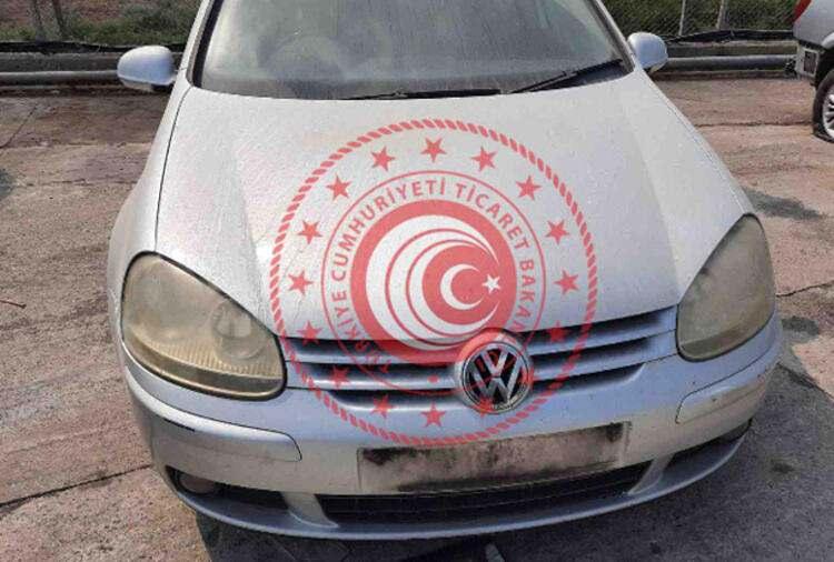 <p>2005 VOLKSWAGEN GOLF V/ İhale bitiş tarihi:30 EKİM 2020/ İhale fiyatı 60 BİN TL</p>
<ul>
</ul>