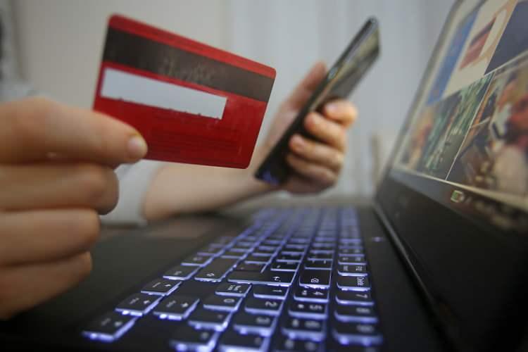 Kredi kartı kullananlar dikkat! 1 Kasım'dan itibaren değişiyor