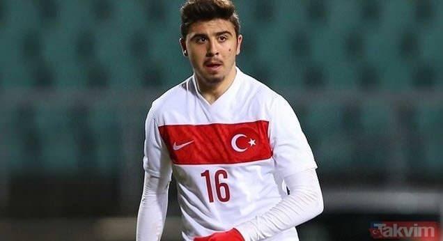 <p><strong>Ozan Tufan</strong></p>

<p>Ozan Tufan'ın Galatasaray lehine attığı bu tweetler çok konuşulmuştu.</p>

<p> </p>

<p> </p>
