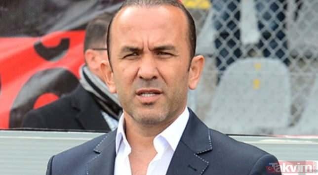 <p><strong>MEHMET ÖZDİLEK - GALATASARAY</strong></p>

<p>Memleket futbolunun gördüğü en iyi 10 numaralardandı. Lakapı 'Şifo Mehmet'ti. Futboluyla Belçikalı yıldız Enzo Scifo'ya benzetildiği için. Kahramanmaraş'ta dikkat çekmiş ve Beşiktaş'a gelmişti. İlk sezon Gordon Milne, saçlarının uzun olmasına takmıştı. Kesince 'disipline' olmuş ve sonrasında takımın değişmezi haline gelmişti. Beşiktaş ile Milan'ın yaptığı görkemli bir jübileyle futbola nokta koydu. Siyah beyazlıların en büyük efsanelerinden olan Özdilek, küçükken Galatasaray taraftarıydı.</p>
