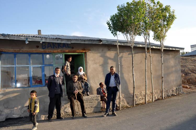 Ağrı'nın Mollakara köyünde 'altın' sevinci