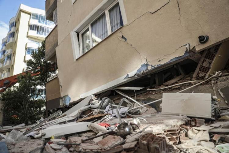 Acı bilan&ccedil;onun failleri ortaya &ccedil;ıkıyor! İzmir'deki depremde 'iflas' detayı!