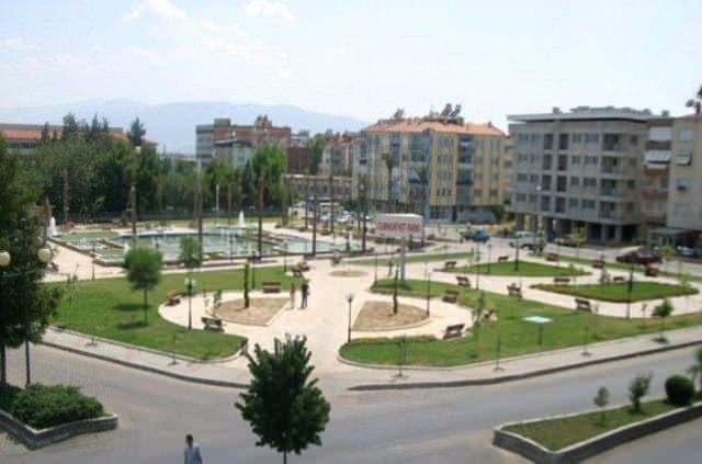 <p>Nazilli, Aydın<br />
<br />
Nüfus: 156,748</p>

<p> </p>
