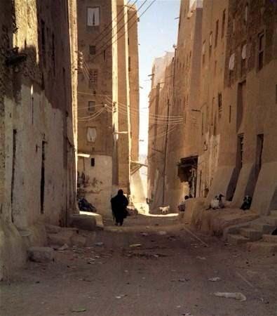 <p>Daha sonra yapılan araştırmalara göre 90’lı yılların en popüler türkülerinden “Havada Bulut Yok”un içinde geçen “Burası Muş’tur” sözlerinin aslında “Burası Huş’tur” olduğuna ilişkin söylentiler asılsız çıkmıştı. </p>

<p> </p>
