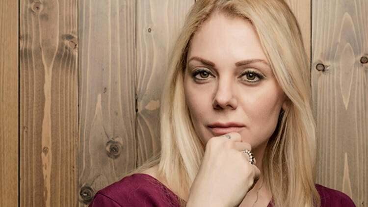 <p><span style="color:#800080"><strong>Beste Acar: Siz h&acirc;l&acirc; mucizelere inanmıyor musunuz? Yeni hayatına hoş geldin Elifimiz. İnsanoğlunun sandığımızdan &ccedil;ok daha g&uuml;&ccedil;l&uuml; olduğunun fotoğrafı. Yaradan&rsquo;ın bir par&ccedil;ası bizimleyken her şey m&uuml;mk&uuml;n. Haftaya b&ouml;yle bir g&uuml;zellikle başladığımıza g&ouml;re devamı da m&uuml;mk&uuml;n.</strong></span></p>
