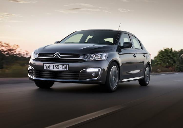 <p>Citroen C-Elysee</p>
<p>190 bin 500 lira<br />
</p>