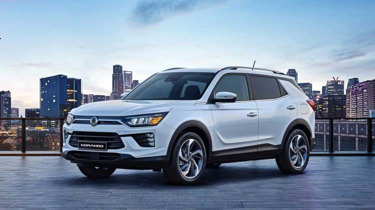 <p>Ssangyong Korando</p>
<p>325 bin lira<br />
</p>