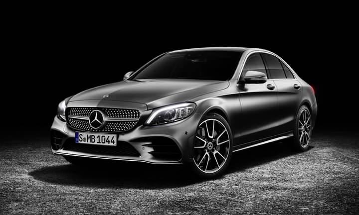 <p>MERCEDES-BENZ - 15338 adet satıldı</p>
<p>En çok satan modeli C Serisi: 2729 adet</p>