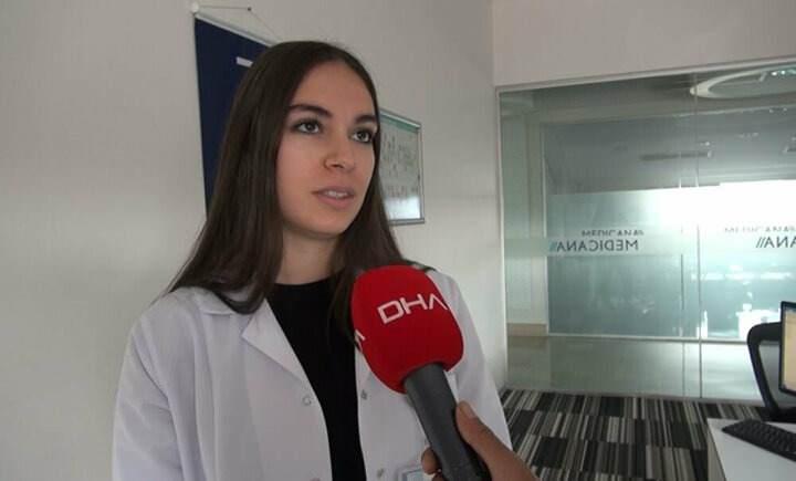 <p>Sivas Medicana Hastanesi Diyetisyeni Eda Ünal, ginsengin faydaları hakkında bilgi verdi. Ginsengin Uzak Doğu ülkelerinde alternatif tıpta kullanıldığını söyleyen Ünal, "Normalde ginseng tedavi anlamına geliyor. Yıllardır bağışıklığı güçlendirici ve kolesterol düşürücü etkisinden dolayı takviyelerde ve bitkisel çaylarda sıkla kullanılıyor. </p>
