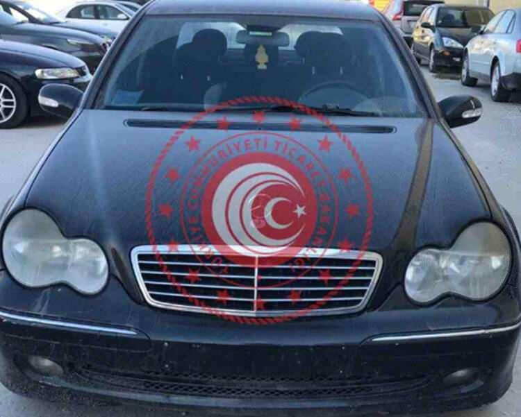 <p>2002 MERCEDES C200 CDI/ İhale fiyatı: 118 bin TL</p>

<ul>
</ul>
