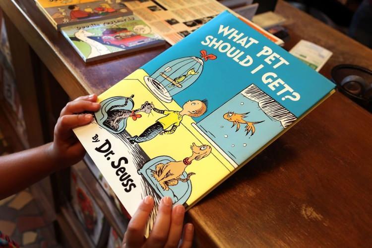 <p><strong>2. Dr. Seuss</strong></p>
<p><strong>Kazancı: 33 milyon dolar</strong></p>
<p><strong>Ölümü: 24 Eylül 1991 (87 yaşındaydı)</strong></p>