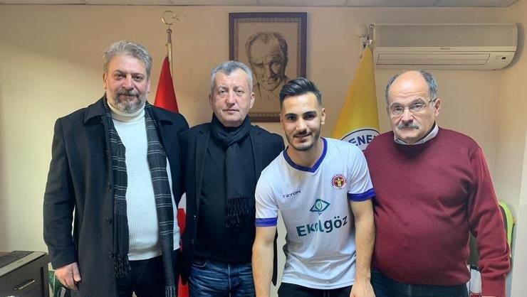 <p>Yusuf Talum - Menemenspor</p>
<p>18 yaşındaki oyuncu sağ bek olarak forma giyiyor. Bu sezon 8 maçta 1 gol 1 de asist yaptı.</p>
