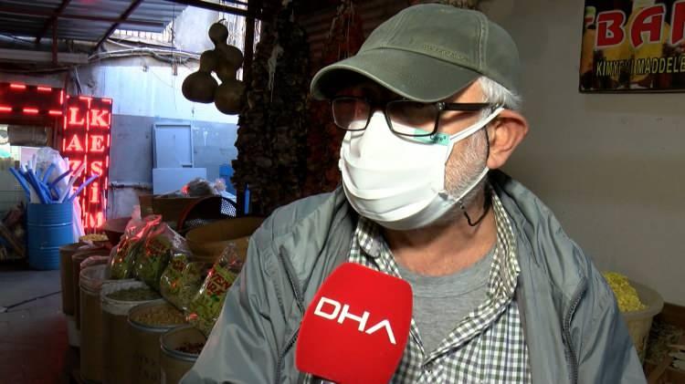 <p>Farklı tariflerinin de çok iyi geldiğini biliyorum. O yüzden uygulanabilir. Zaten şu an korona ile alakalı sürekli yeni bir şey çıkıyor. Hangisini uygulayacağımızı şaşırdık. O yüzden uygulanabilir, zararı olacağını düşünmüyorum. Aktara geldim bir soracağım. Eğer fiyatı da bizim için uygunsa tabi ki alınabilir” ifadelerini kullandı.</p>