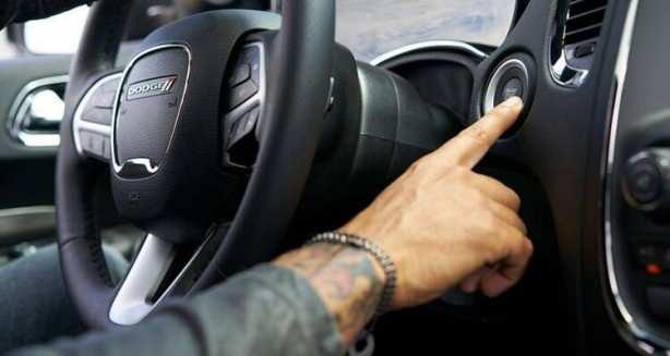 <p>9) Dodge Ortalama İç Skor: 7.38 / 10 İkonik kas arabalarıyla tanınan Dodge serisi, kaliteli kabin malzemeleriyle tanınıyor.</p>