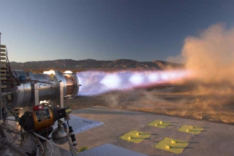 <p><strong>Ku-Go &Ouml;l&uuml;m Işını&nbsp;</strong></p>

<p>Savaşta yer alan diğer &uuml;lkeler gibi, Japonlar da bir &ouml;l&uuml;m ışını geliştirmeye uğraşmaktaydılar. Bir hava aracını y&uuml;zlerce kilometre &ouml;teden d&uuml;ş&uuml;rebilecek yoğunlaşmış enerji ışınları, Tesla'nın ilham verdiği, d&ouml;nemin en b&uuml;y&uuml;k &ccedil;alışmalarından biriydi. Savaş sonrasında A.B.D. ordusunun ele ge&ccedil;irebildiği belgelere g&ouml;re Japonya, 1939 yılında Noborito'daki laboratuvarlarda &ccedil;alışmalara başlamıştı.</p>
