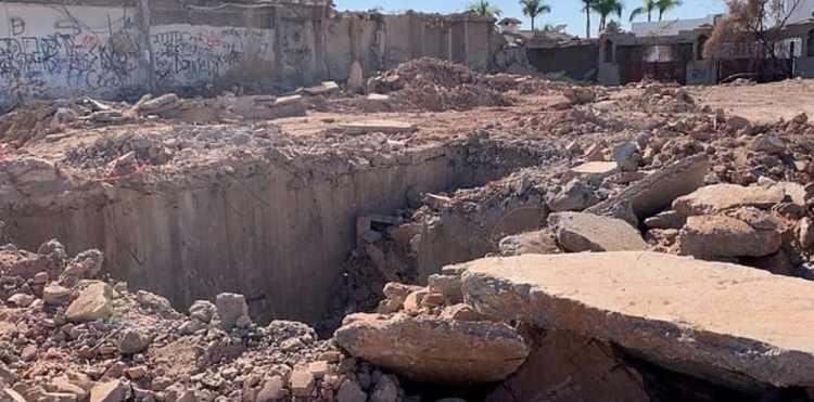 <p>Guadalajara karteli kurucularının da yeğeni olan Fuentes daha sonra bu kartele katılmıştı. Uçak uçurmayı öğrenen Fuentes daha sonra bu yeteneğini uyuşturucu kaçaklığı için yeni yollar keşfetmek için kullandı.</p>
