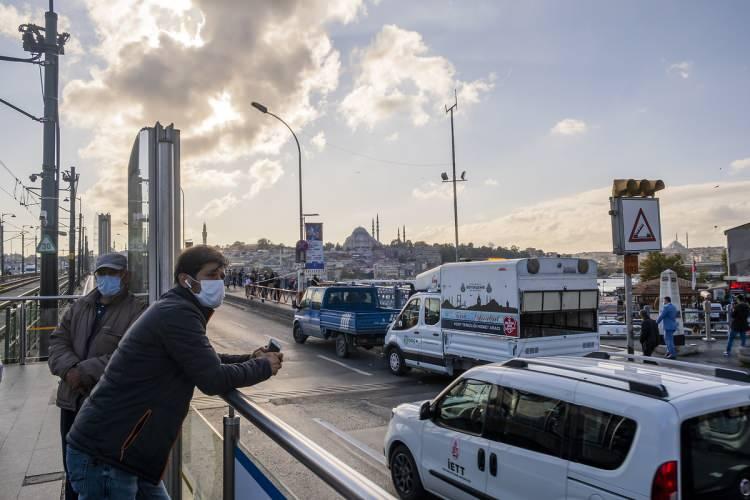 <p>Bu tarihlerden sonraki hafta sonlarında da uygulama, yeni bir karar alınıncaya kadar belirtildiği şekilde devam edecek.</p>

<p> </p>
