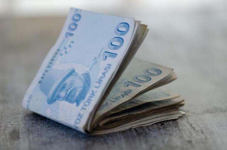 <p>1601-1800 cc</p>
<p>Matrahı 129 bin 800 lira ve üstü</p>
<p>2019 MTV: 3176 lira,</p>
<p>2020 MTV: 3557 lira,</p>
<p>2021 MTV: 3881 lira</p>
