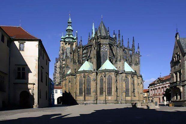 <p>Prag (Çekya)</p>

<p> </p>
