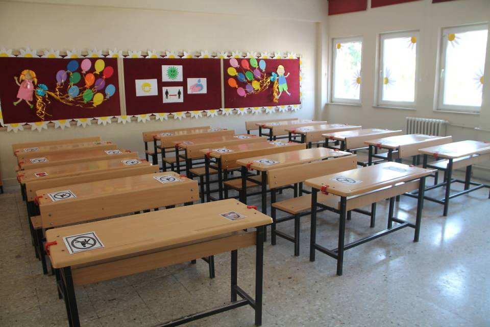 Milli Eğitim Bakanı Sel&ccedil;uk'tan uzaktan eğitim a&ccedil;ıklaması! S&uuml;rpriz 'sınav' kararı...